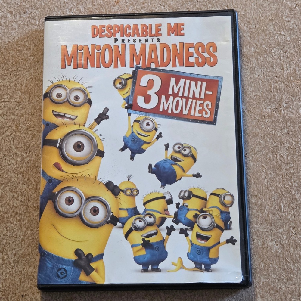 Universal Despicable Me Minion Madness DVD‎ Multicolor Good 3 Mini Movies